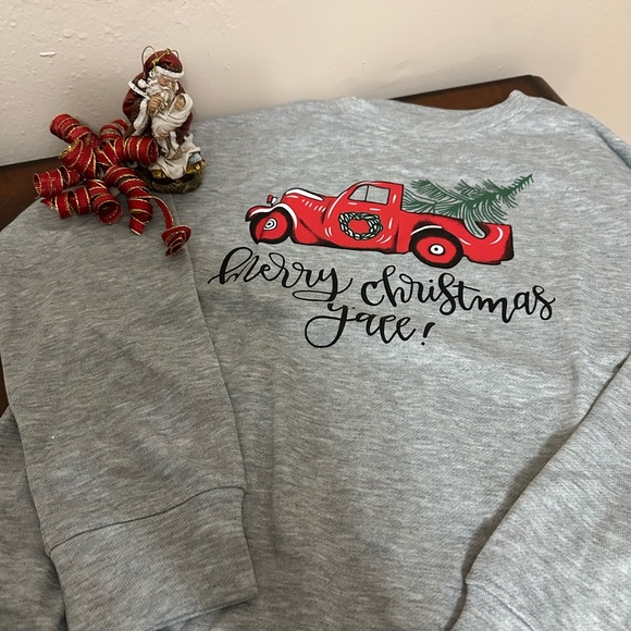 NWT Christmas Truck Sweatshirt - Picture 5 of 10
